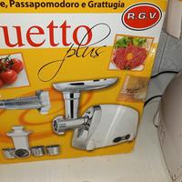 Tritacarne, Passa pomodoro, grattugia ed altro