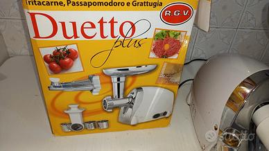 Tritacarne, Passa pomodoro, grattugia ed altro