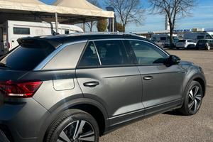 Volkswagen T-roc DSG r line
