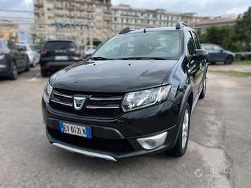 DACIA SANDERO STEPWAY 900 TCe - 2014
