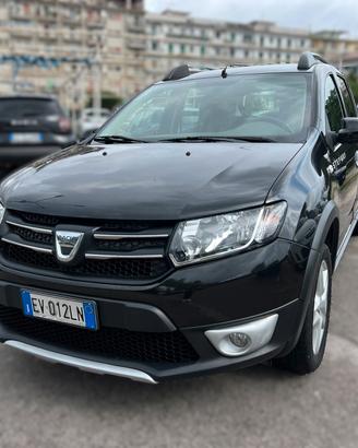 DACIA SANDERO STEPWAY 900 TCe - 2014
