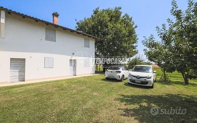 Porzione di casa a Budrio Via Volpino 5 locali