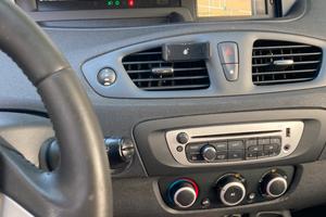 Renault Grand Scenic  passaggio proprietà compreso