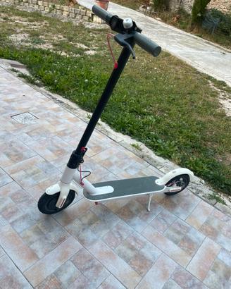 Monopattino elettrico xiaomi