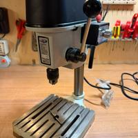 Trapano a colonna da banco