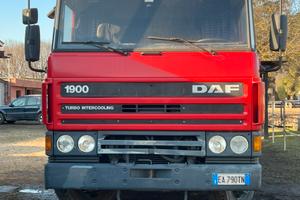 Camion trasporto cavalli