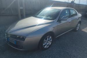 Alfa Romeo 159 1.9 JTDm Distinctive