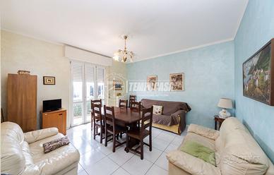 Appartamento a Renate 4 locali