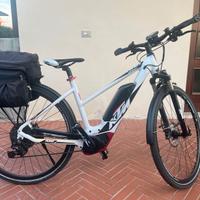 E-bike KTM MACINA SPORT 11 CX5 HE46 (come nuova)