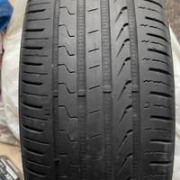 Copia delle gomme estive