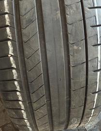 Gomme usate semi nuove PIRELLI 275 40 20 106W