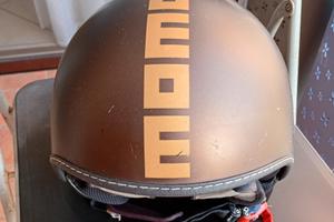 casco Momo design 