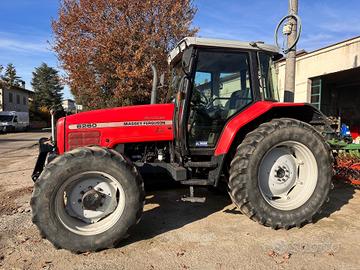 Trattore Massey Ferguson 6260DT