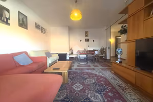 4 LOCALI A SAN MARTINO DI LUPARI