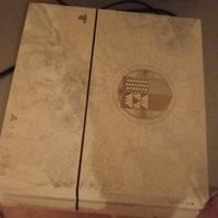 PS4 con cavi HDMI e Digital port 