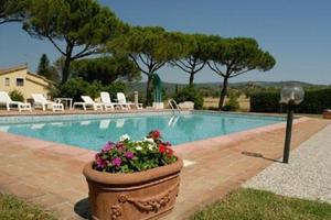 Casa vacanza in casale di campagna con piscina