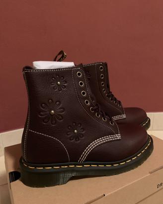 Dr. martens modello 1460 Pascal Flower Numero 39