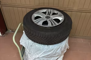4 MICHELIN ALPIN 6 215/65 R16 98H