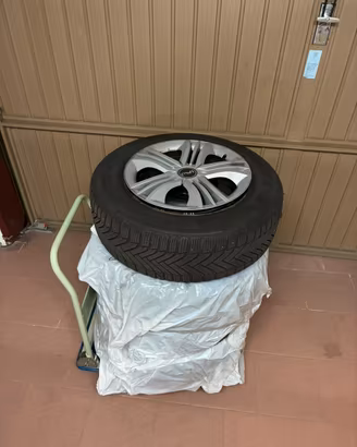 4 MICHELIN ALPIN 6 215/65 R16 98H