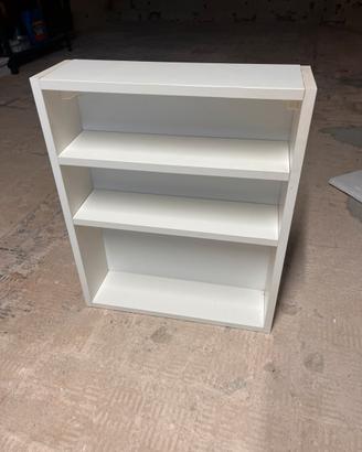 Mobiletto bianco (bagno o camere)