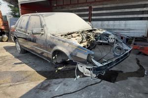 Lancia Thema Ferrari 832 per ricambi