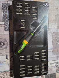 Porta inserti + 40 inserti da 1/4”