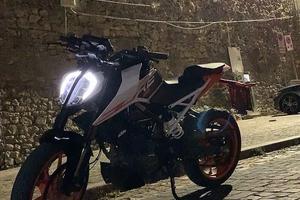 Duke 125