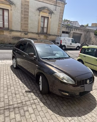 FIAT CROMA 1.9 MULTIJET 150 CV – 2009 – 239.000 KM
