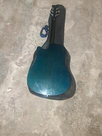 chitarra acustica preamplificata