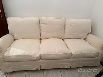 divano in tessuto cotone bejge