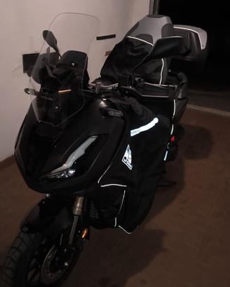Honda adv 350 da vetrina km 3000
