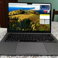 MacBook Air 13” M2 – Come Nuovo, Usato 1-2 volte