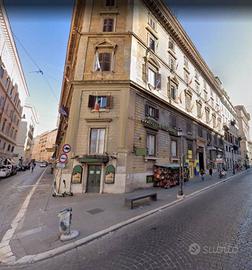 Attività / Licenza di 600 m² a Roma