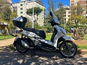 Piaggio Beverly 300 HPE