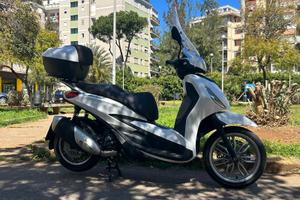 Piaggio Beverly 300 HPE
