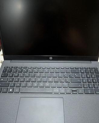 PC portatile HP come nuovo