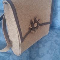 Borsa a tracolla in feltro