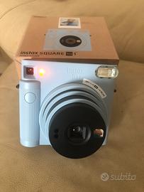 Macchina fotografica instax square
