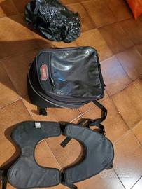 Borsa moto serbatoio espandibile Givi con supporto
