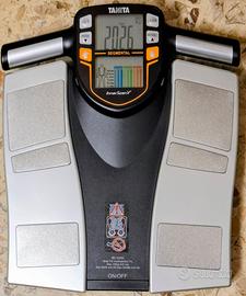 Bilancia Tanita BC-545N 