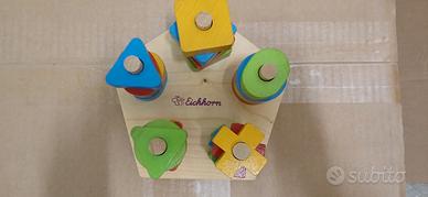 Gioco a incastro in legno Eichhorn. Forme
