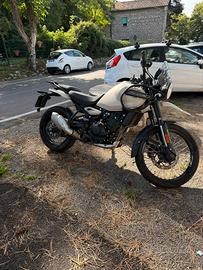 Royal Enfield Hymalayan 450 11/2025