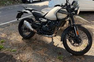 Royal Enfield Hymalayan 450 11/2025