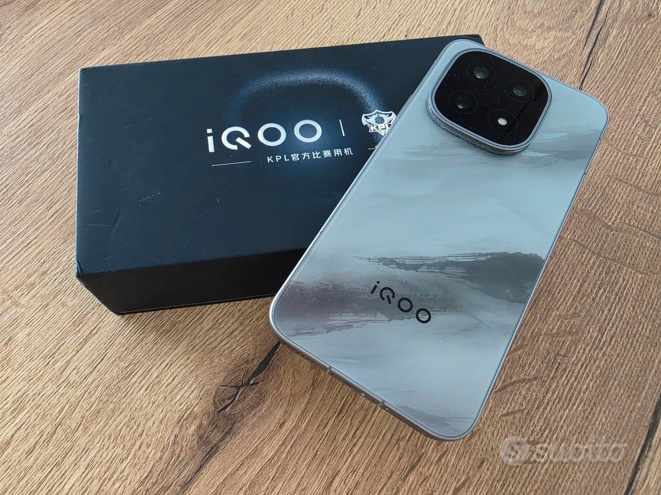 Vivo iqoo 15 256Gb Silver GARANZIA - Telefonia In vendita a Pescara