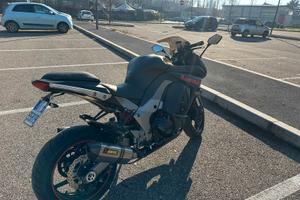 Kawasaki Z1000SX 2011 - 25.600 km - Akrapovic