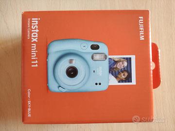 Fujifilm Instax mini 11 + 2 Instax film 