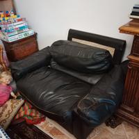 Poltrona in pelle marca FRAU