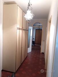 Mobili ingresso corridoio o camera stile vintage