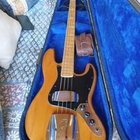 Basso elettrico “Fender”