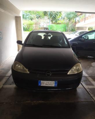Opel corsa 1.2 benzina del 2001
